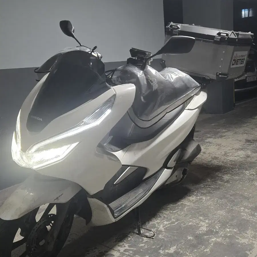 19년식 PCX125 팔아요