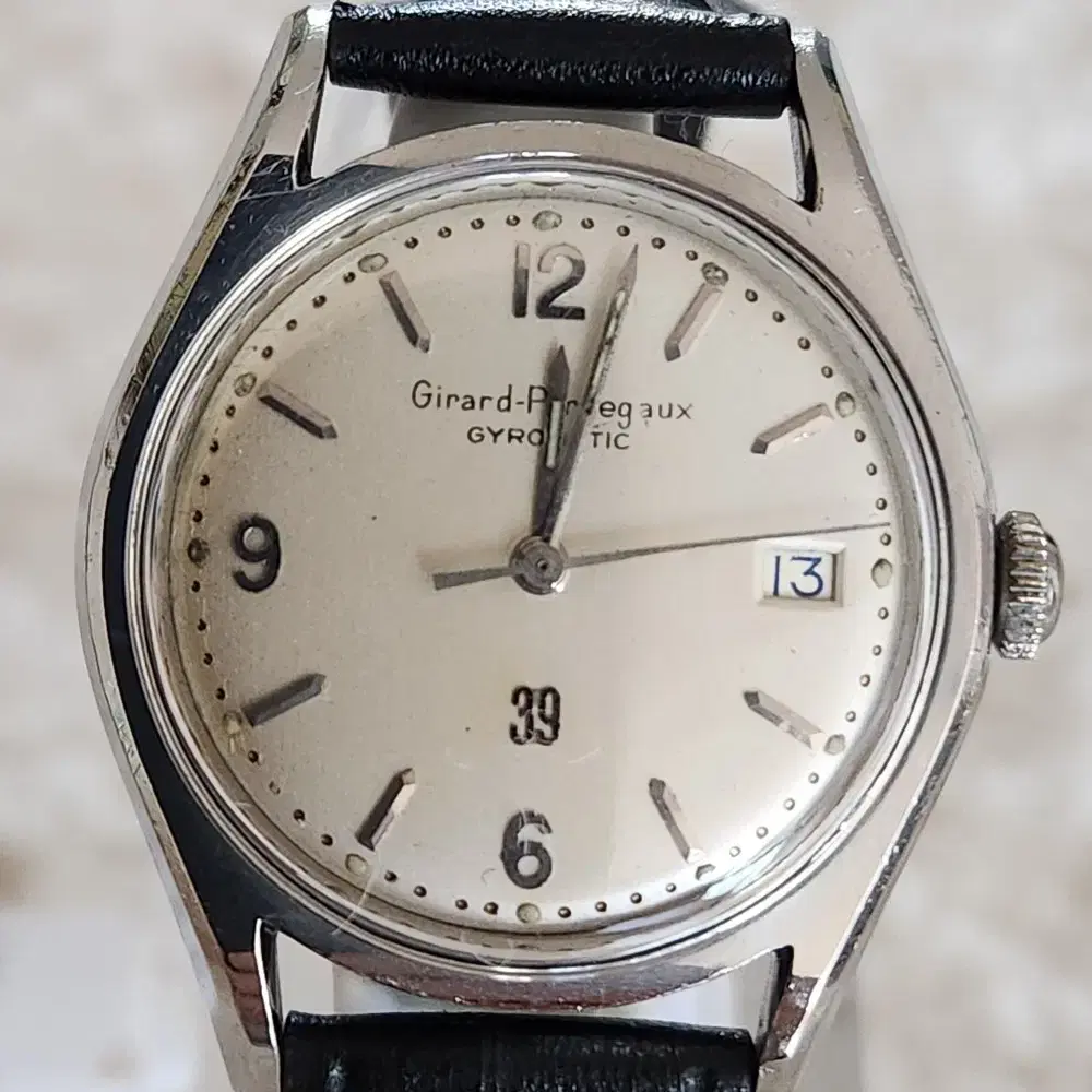 # 218 )  GIRARD PERREGAUX GYROMATIC