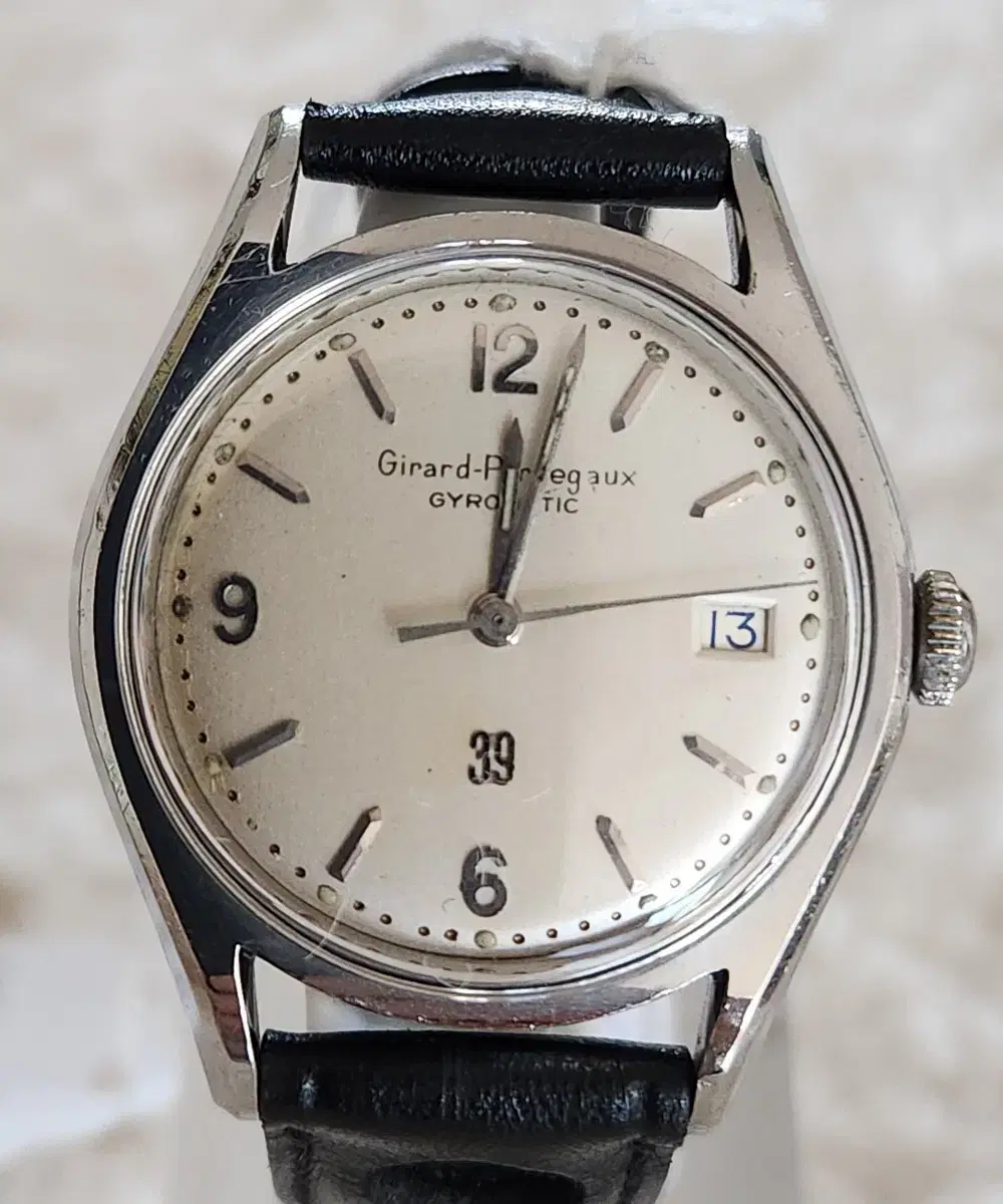 # 218 )  GIRARD PERREGAUX GYROMATIC