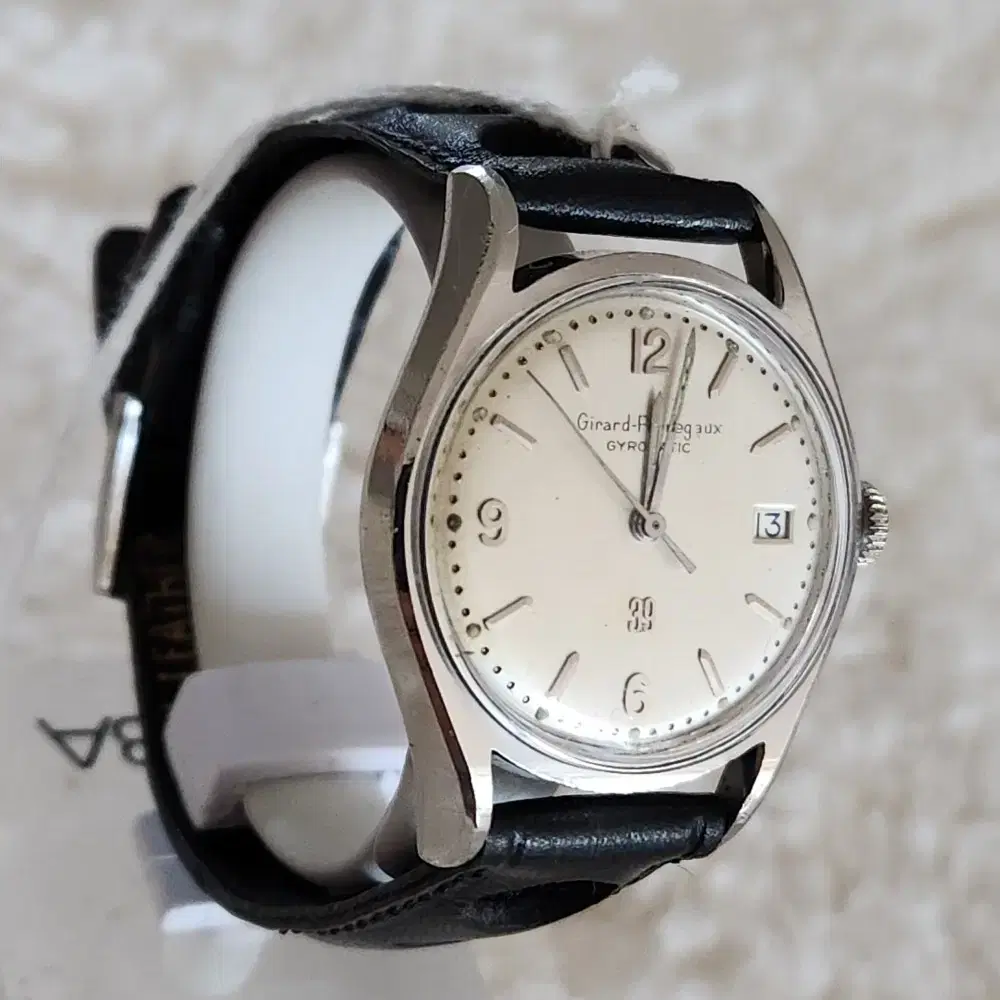 # 218 )  GIRARD PERREGAUX GYROMATIC