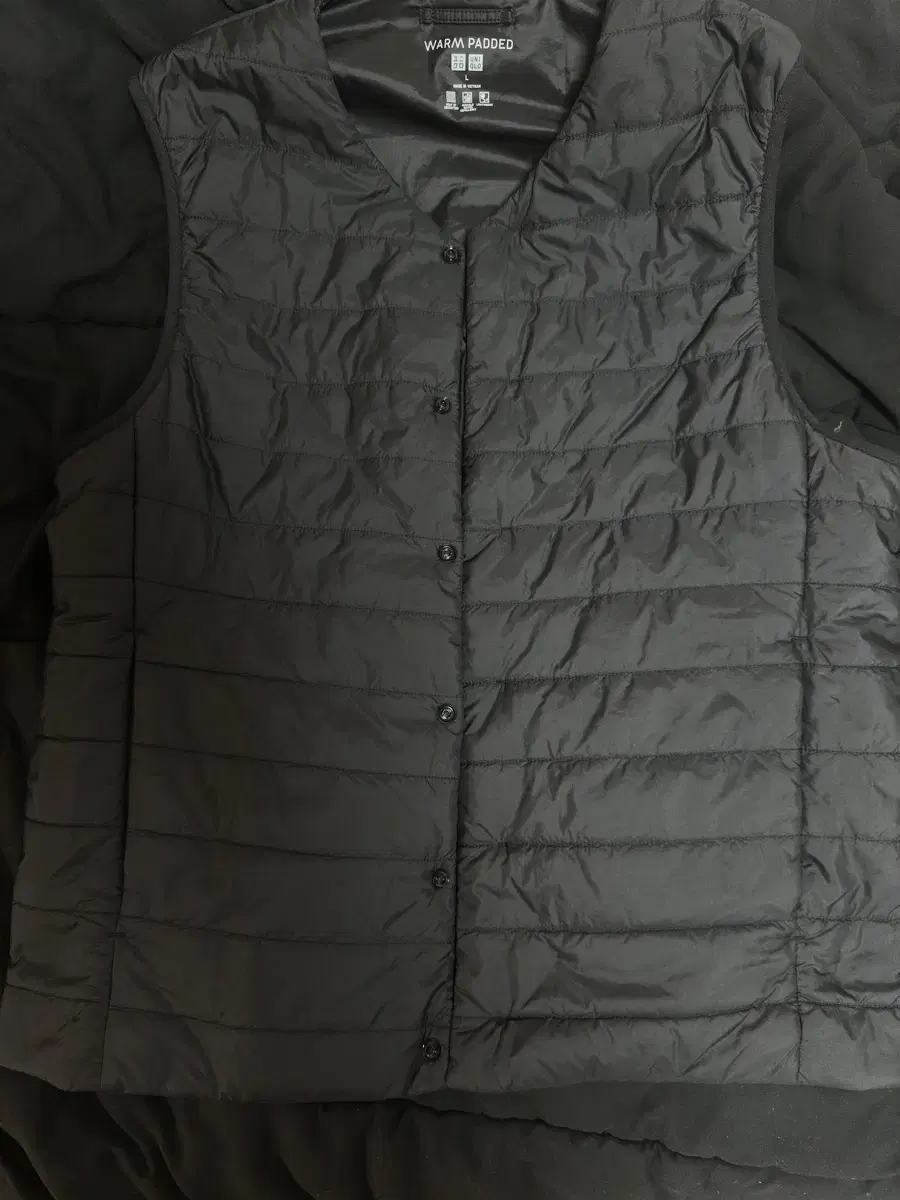 (Japanese version)UNIQLO Lightweight padded vest