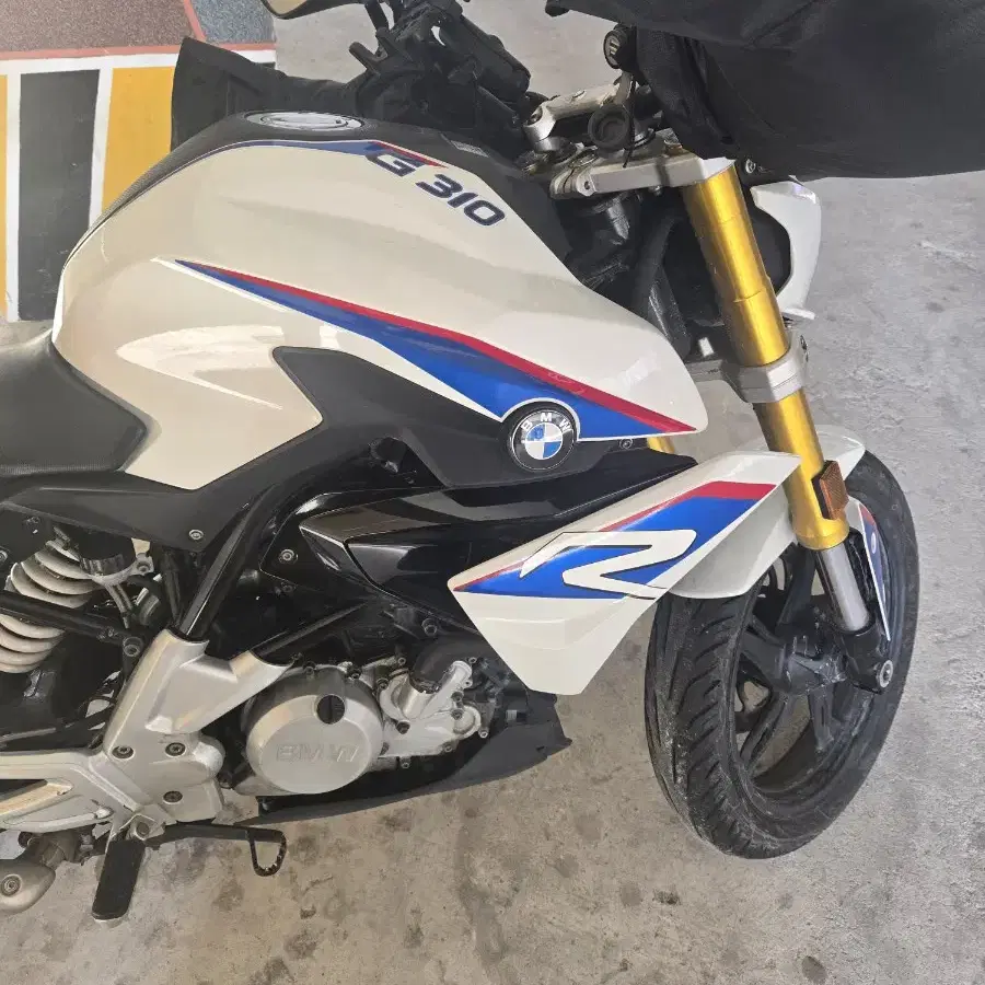 BMW G310R 17년식