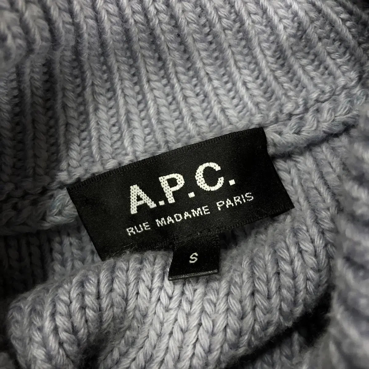 [ A.P.C. ] 아페쎄 울 스웨터