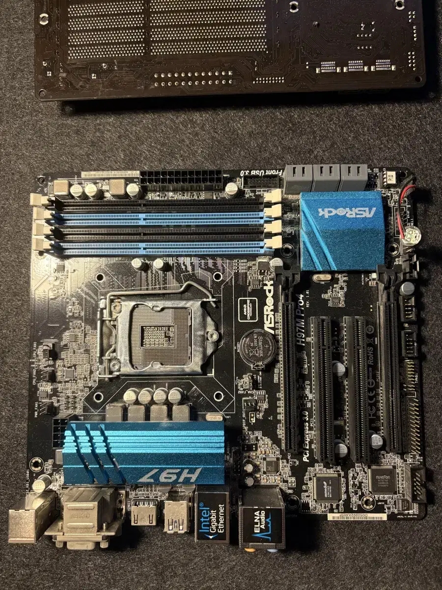 Asrock H97M pro4 메인보드