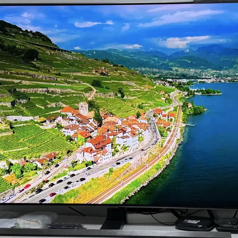 삼성65인치QLED 4K UHDTV (QN65Q89RAFXKR)팝니다.