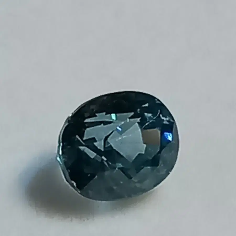 천연 지르콘 3.3ct