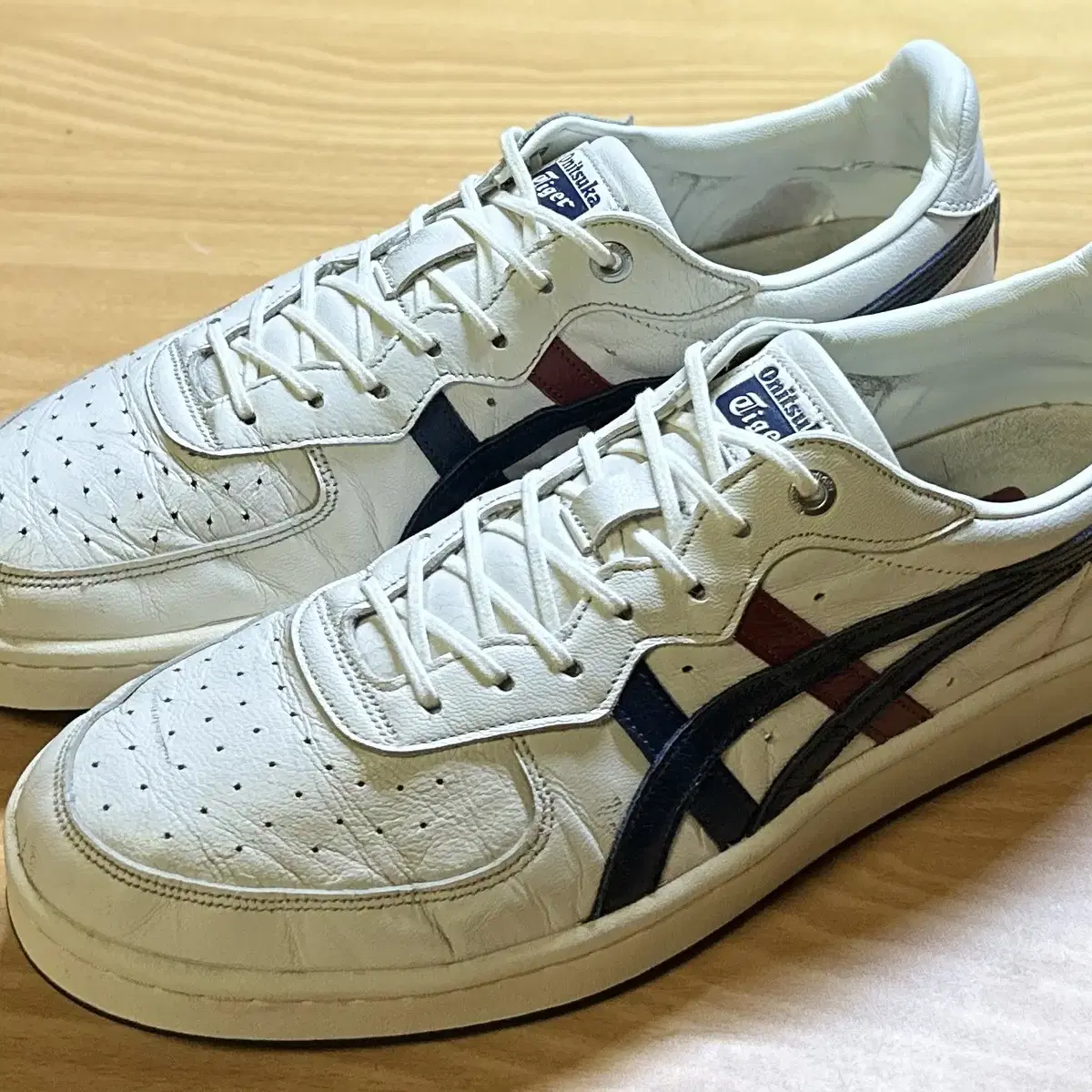 Onitsuka Tiger GSM SD cream/peacoat