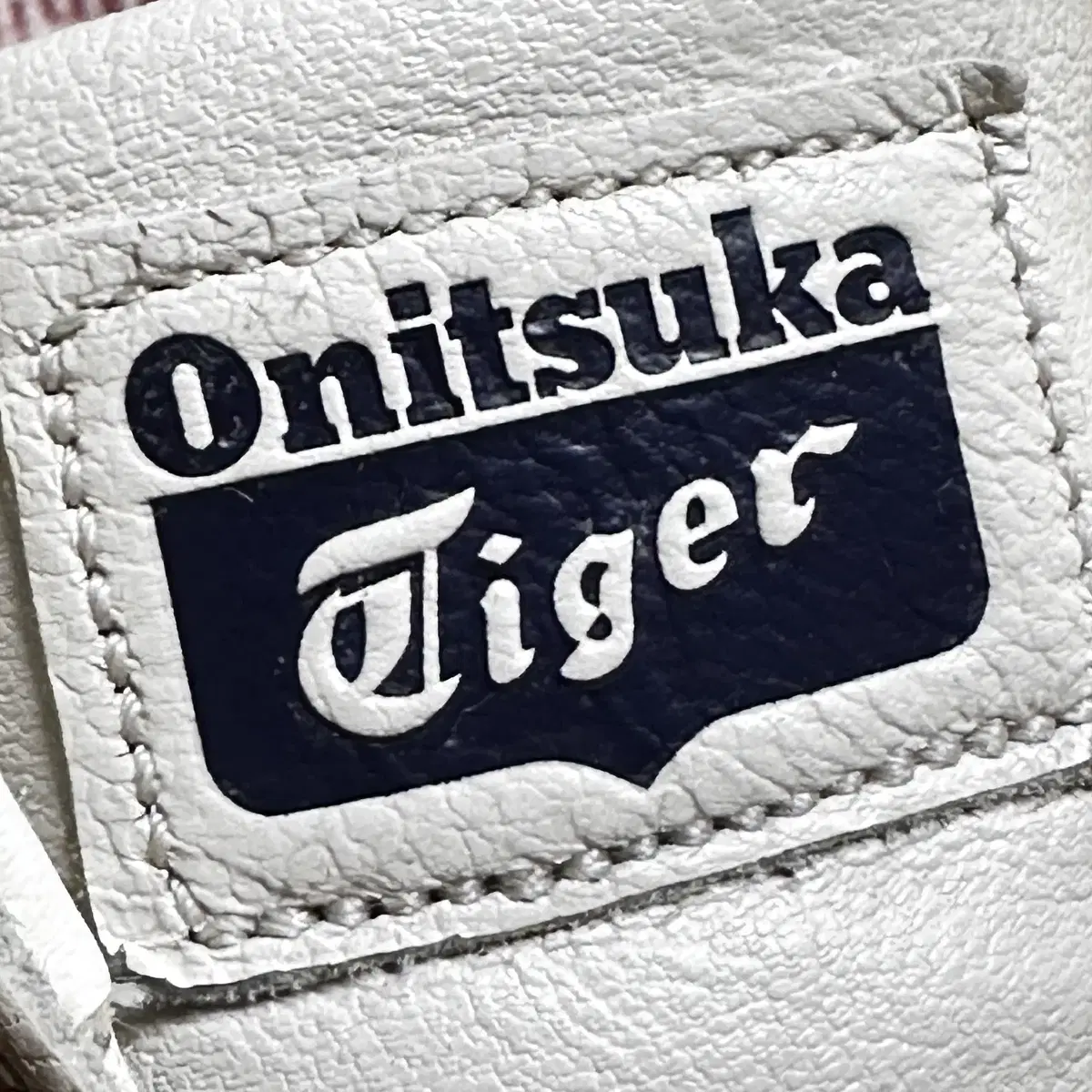 Onitsuka Tiger GSM SD cream/peacoat