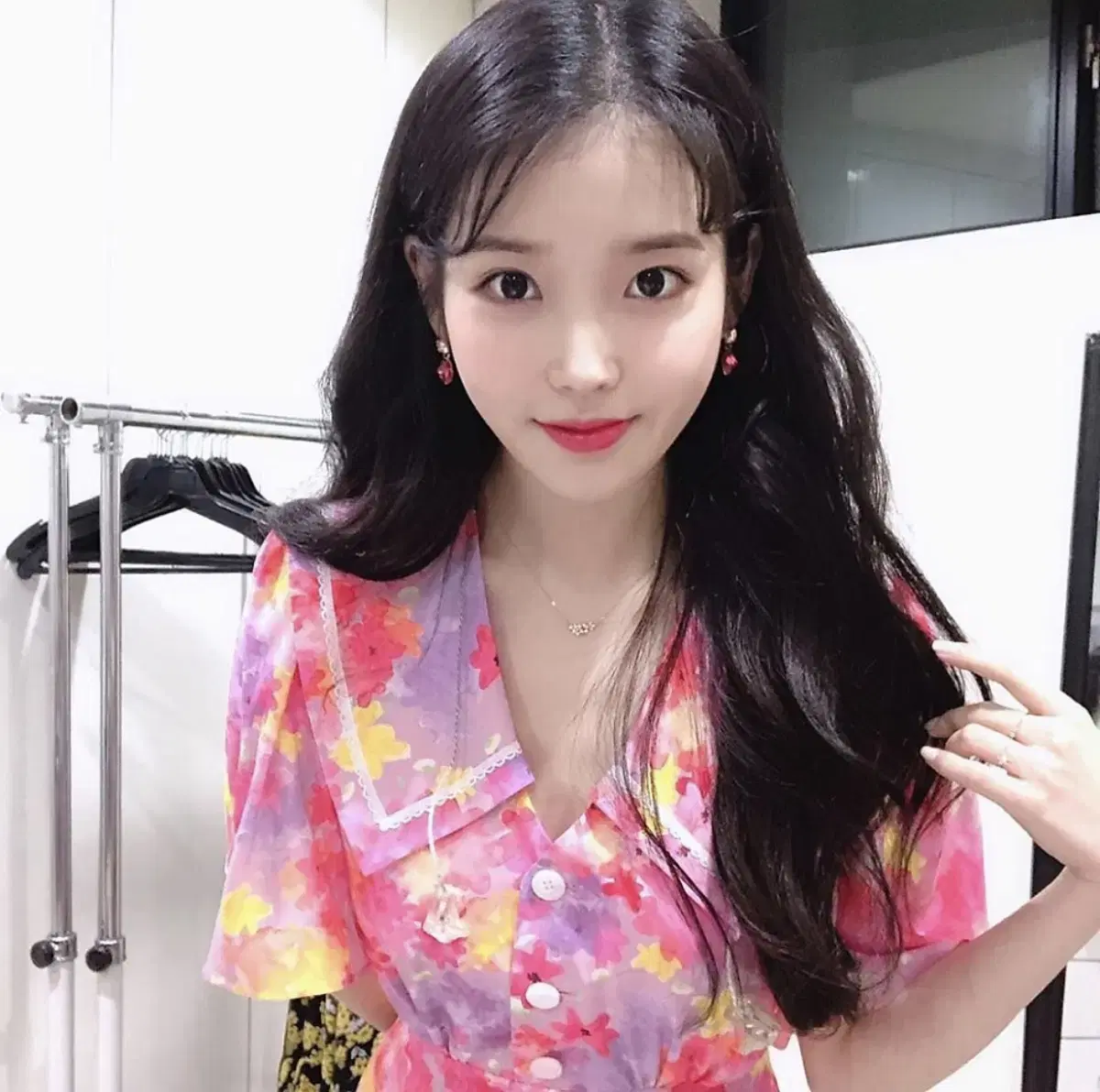 *1/1까지 판매* IU 쟈니헤잇재즈 롱 원피스 팔아요