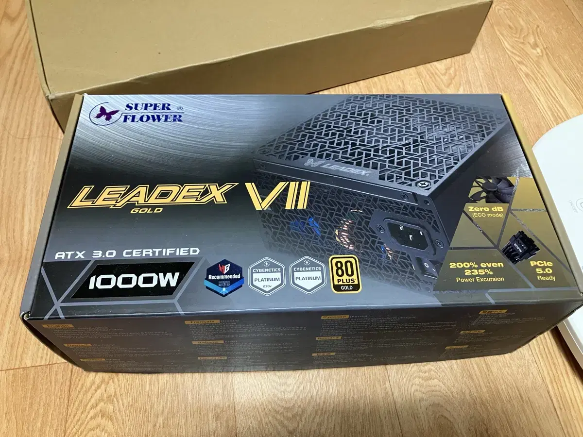 슈퍼플라워SF-1000F14XG LEADEX VII GOLD ATX 3.