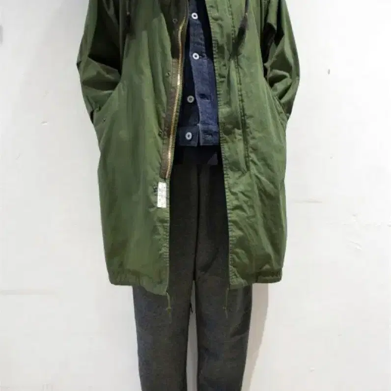 Cal o line.  칼오라인 SHELL PARKA M-51 / XL