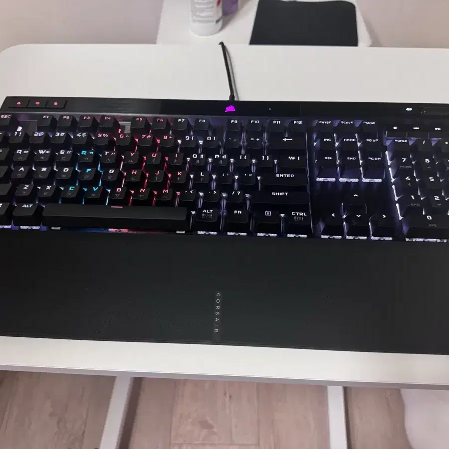 커세어 k70 rgb pro 은축 키보드