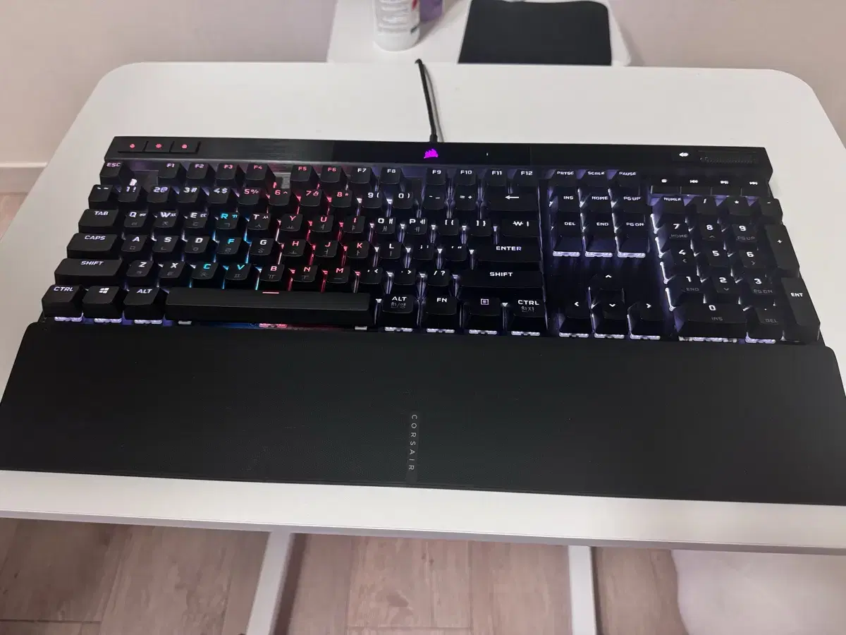 커세어 k70 rgb pro 은축 키보드