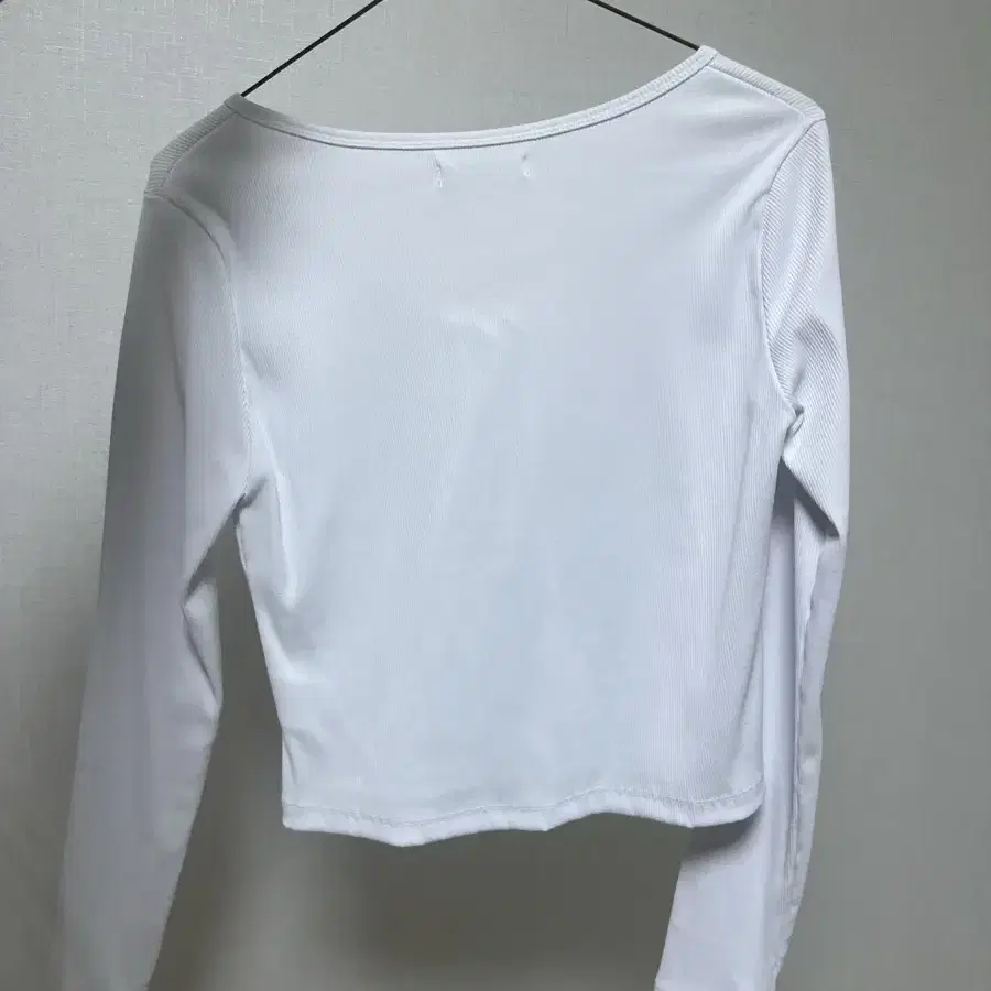 글로니 G CLASSIC RIB V-NECK CARDIGAN (WHITE