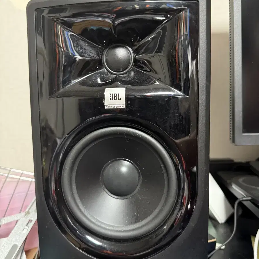 JBL 305P MK2 1조 2통 판매합니다