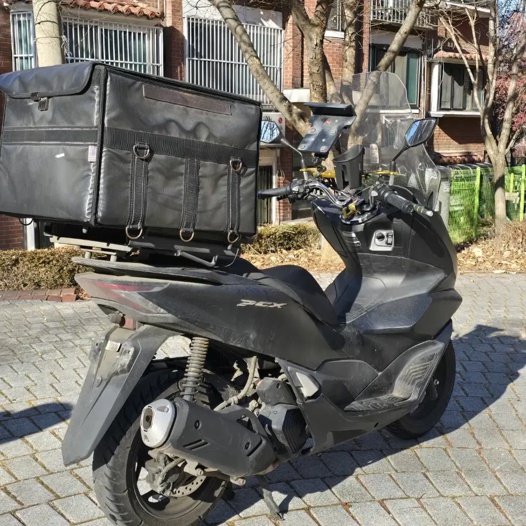 21년식 PCX125 ABS 배달세팅 팝니다