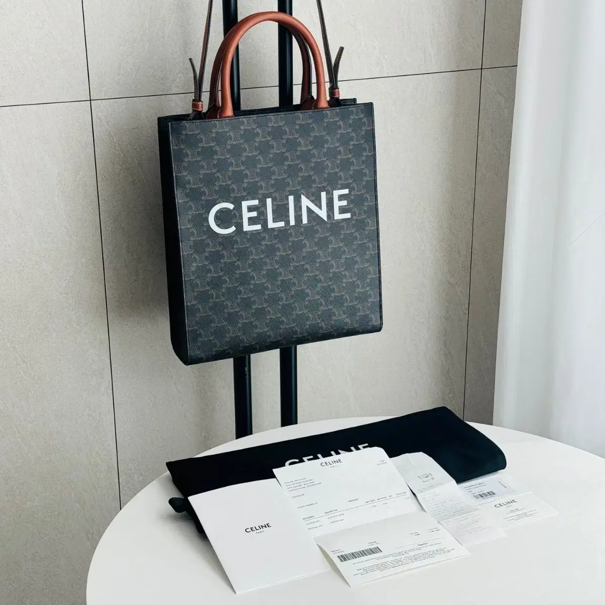 {New}Seline Vertical Cabas Bag Small