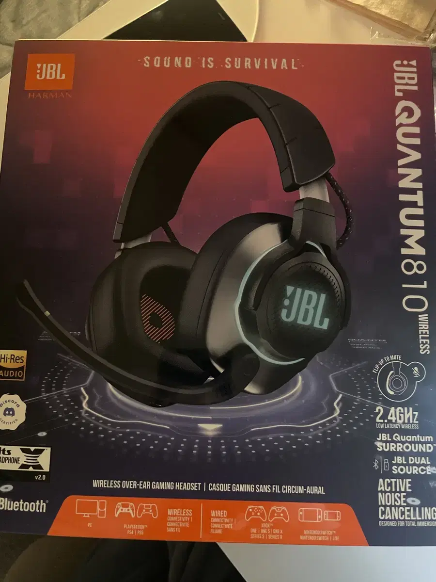 JBL QUANTUM 810 게이밍 헤드셋 판매합니다!