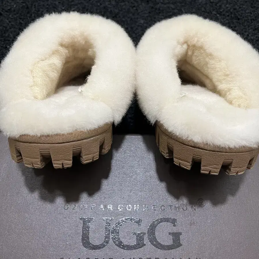 호주 UGG 어그 슬리퍼