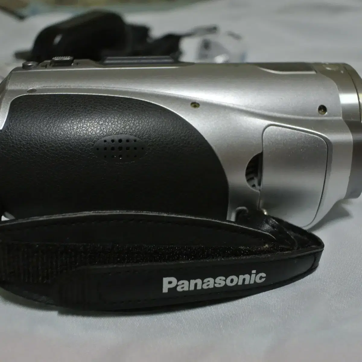 Panasonic HDC SD5 빈티지캠코더