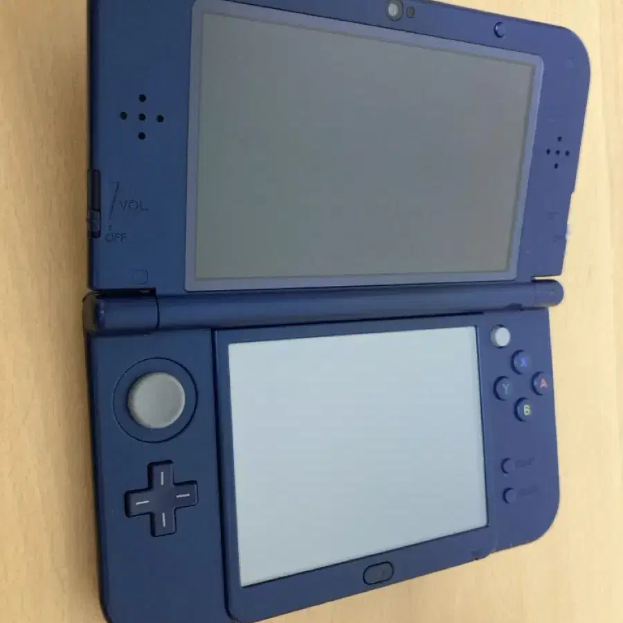 닌텐도 뉴 3dsxl 메탈릭블루 (악세사리 3종 새거)