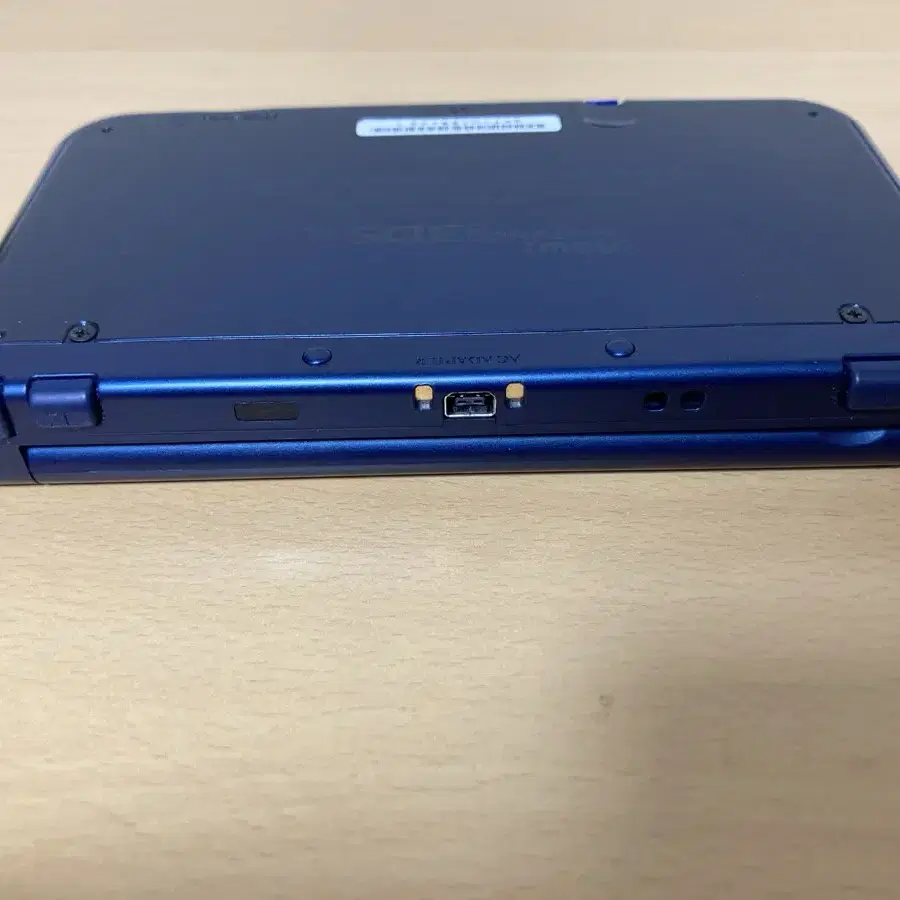 닌텐도 뉴 3dsxl 메탈릭블루 (악세사리 3종 새거)