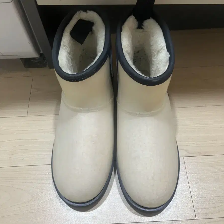 미국 UGG Classic Clear Mini 클래식 클리어 미니 방수