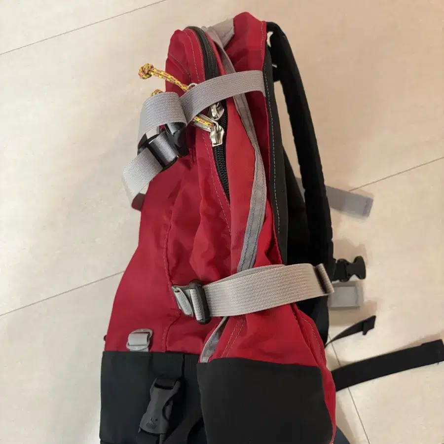 old gregory all day backpack 22L(red)