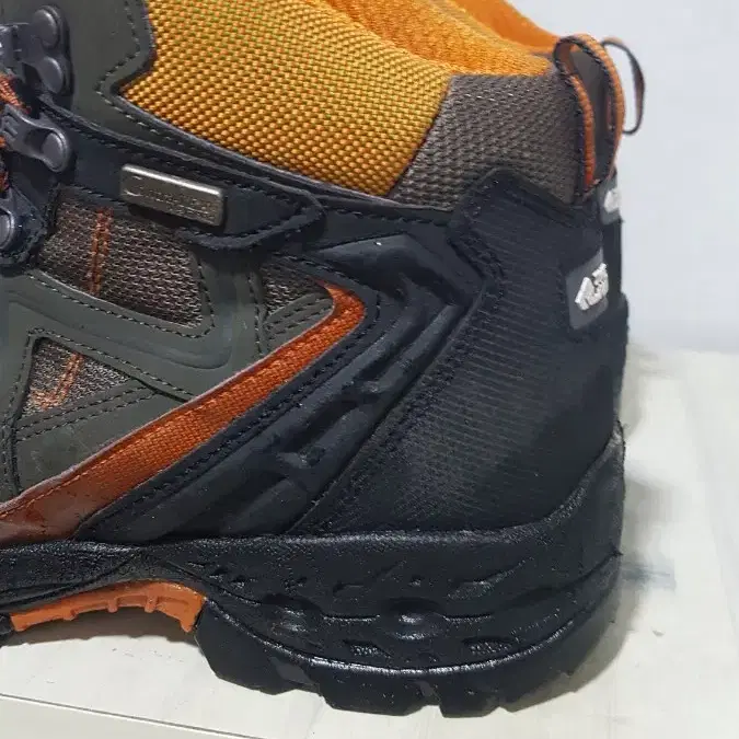 택포 265/270 정품 레드페이스 GORE-TEX 트레킹 중등산화!