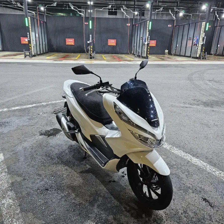 혼다 PCX125 흰색(20년식)