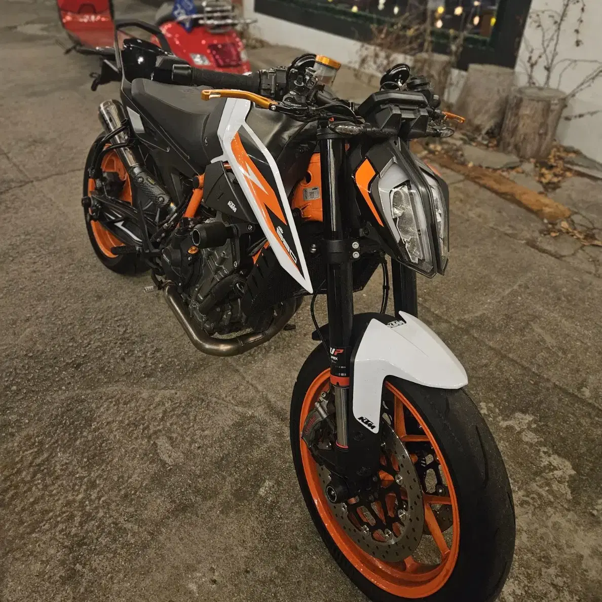 2021 KTM 듀크 890R