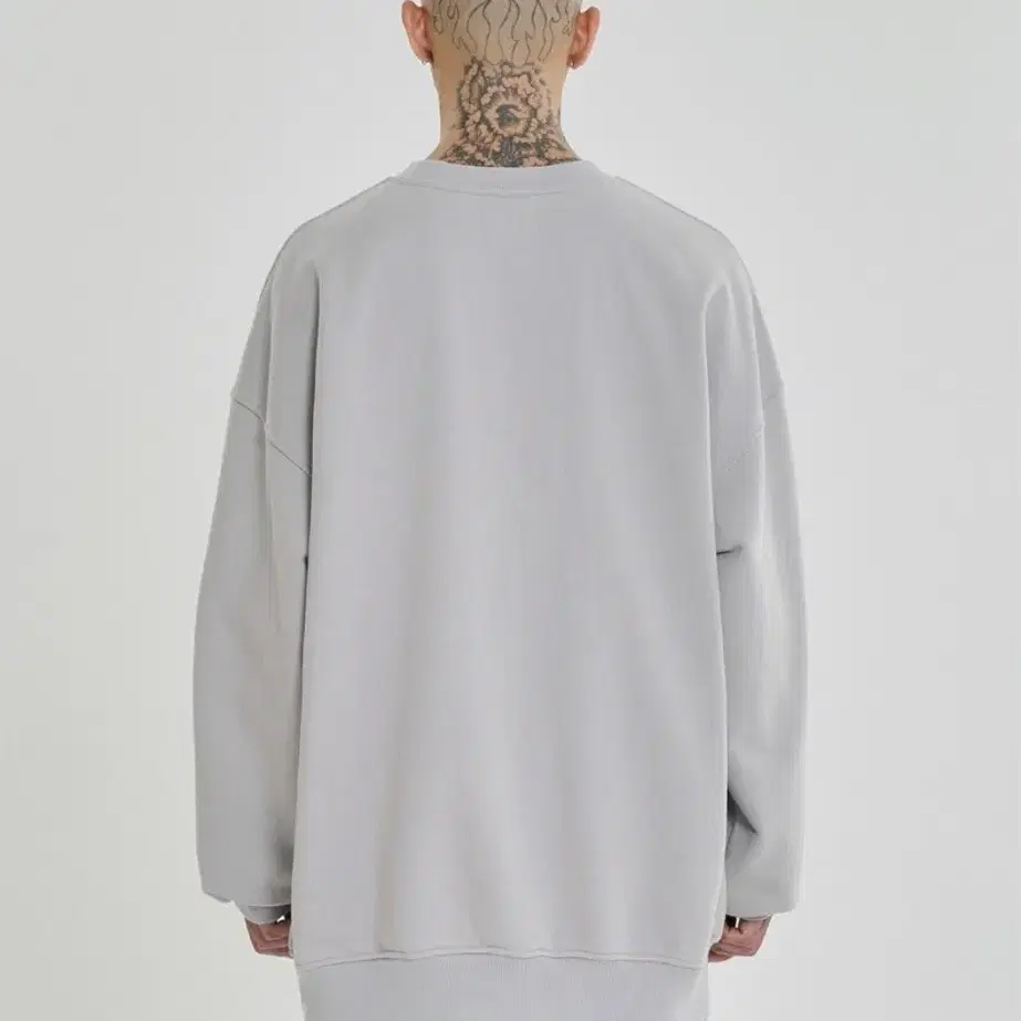 AJOLICA Collage Sweatshirt [GREY]