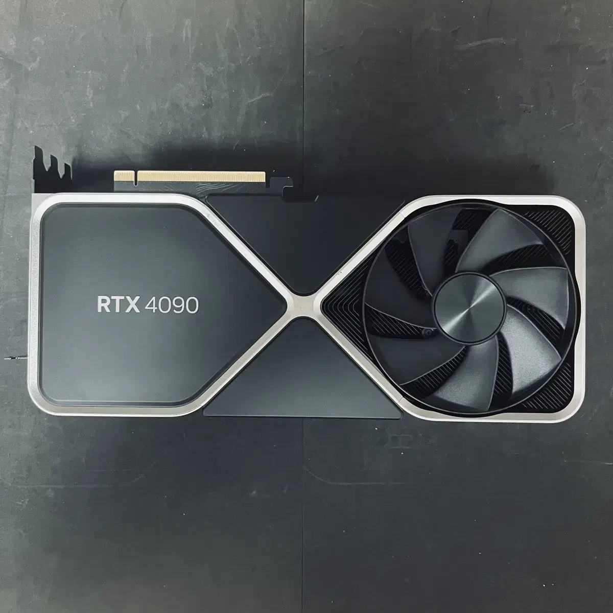 NVIDIA RTX 4090 FE - 리더스정품