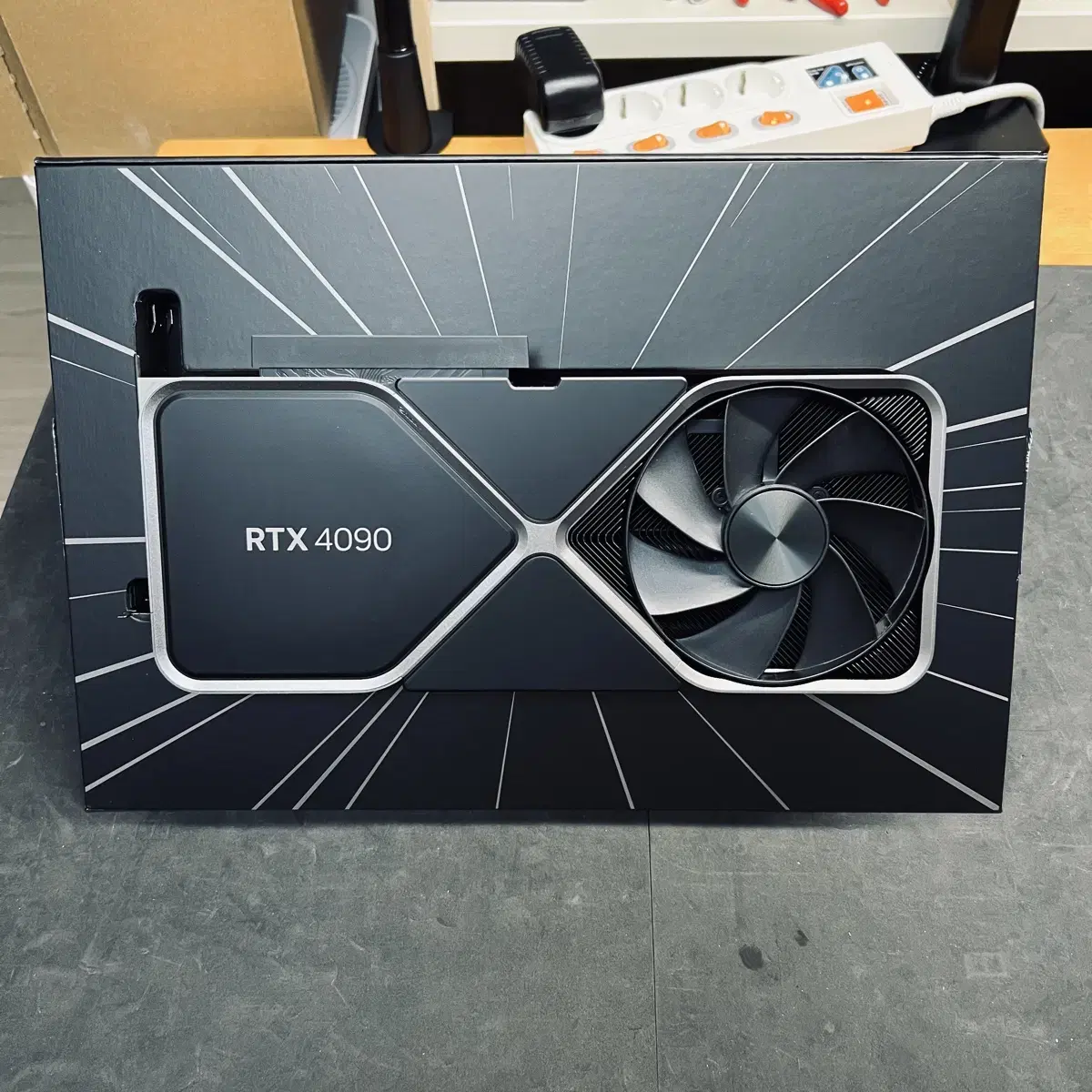 NVIDIA RTX 4090 FE - 리더스정품