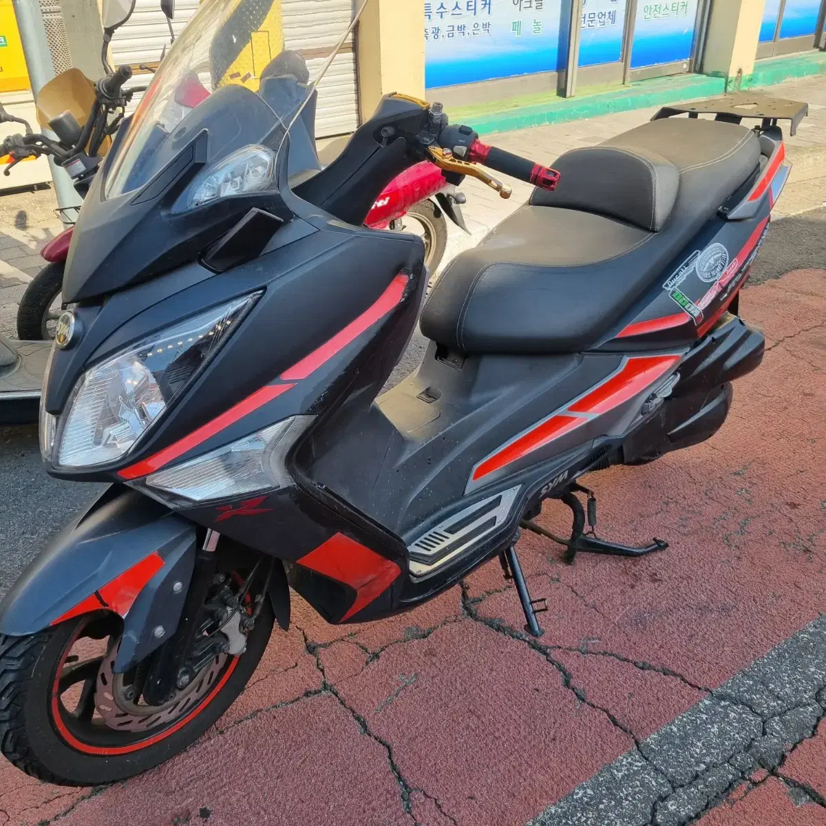 18년식 조이맥스R125cc 부산창원마산진해양울산 중고 오토바이 스쿠터