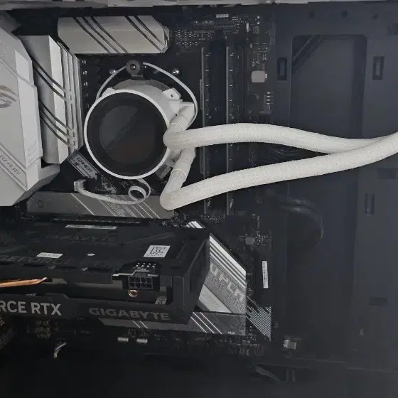 고사양 컴퓨터 5950x rtx4060