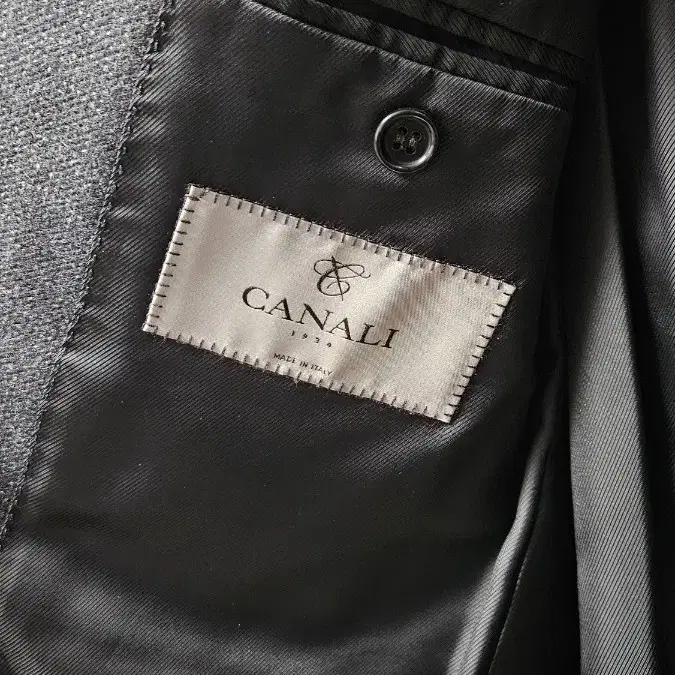 카날리, 까날리(Canali) 싱글 차콜 울코트 50