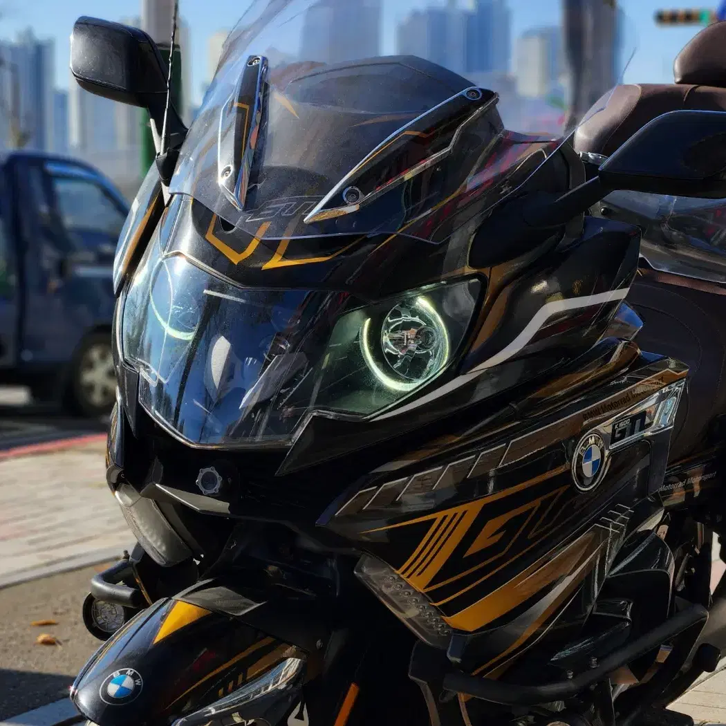 2020년식 BMW K1600GTL 1인신조 풀데칼 바이크 판매합니다.