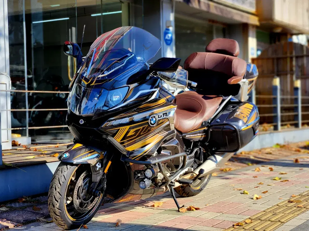 2020년식 BMW K1600GTL 1인신조 풀데칼 바이크 판매합니다.