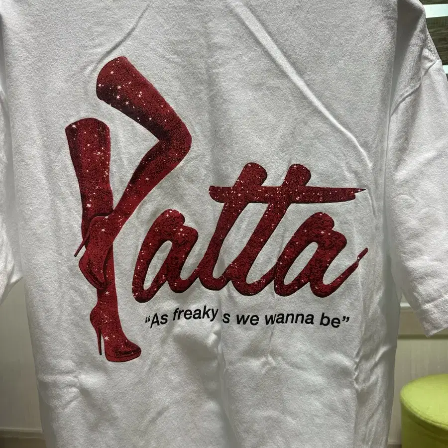 [L]파타 patta 반팔 티셔츠