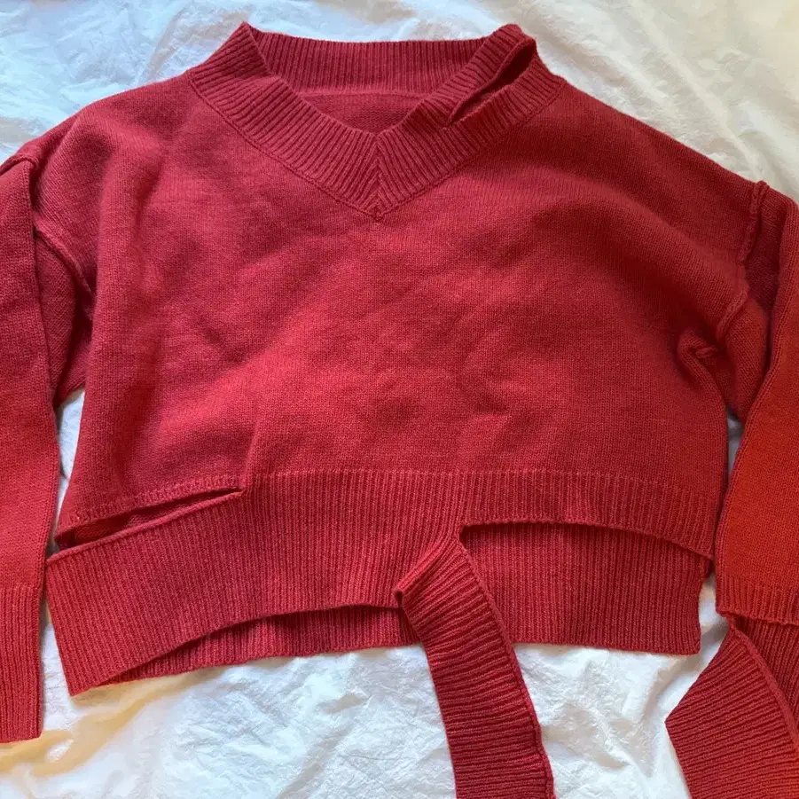 [환불불가]라츠유 Pheobes Knit Sweater Red 랏츠유