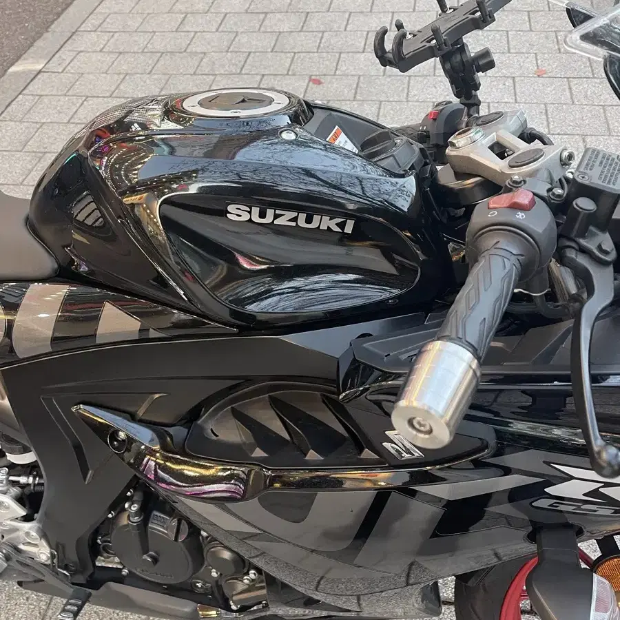 22년식 스즈키 gsx r125 검빨 3200km 신차급