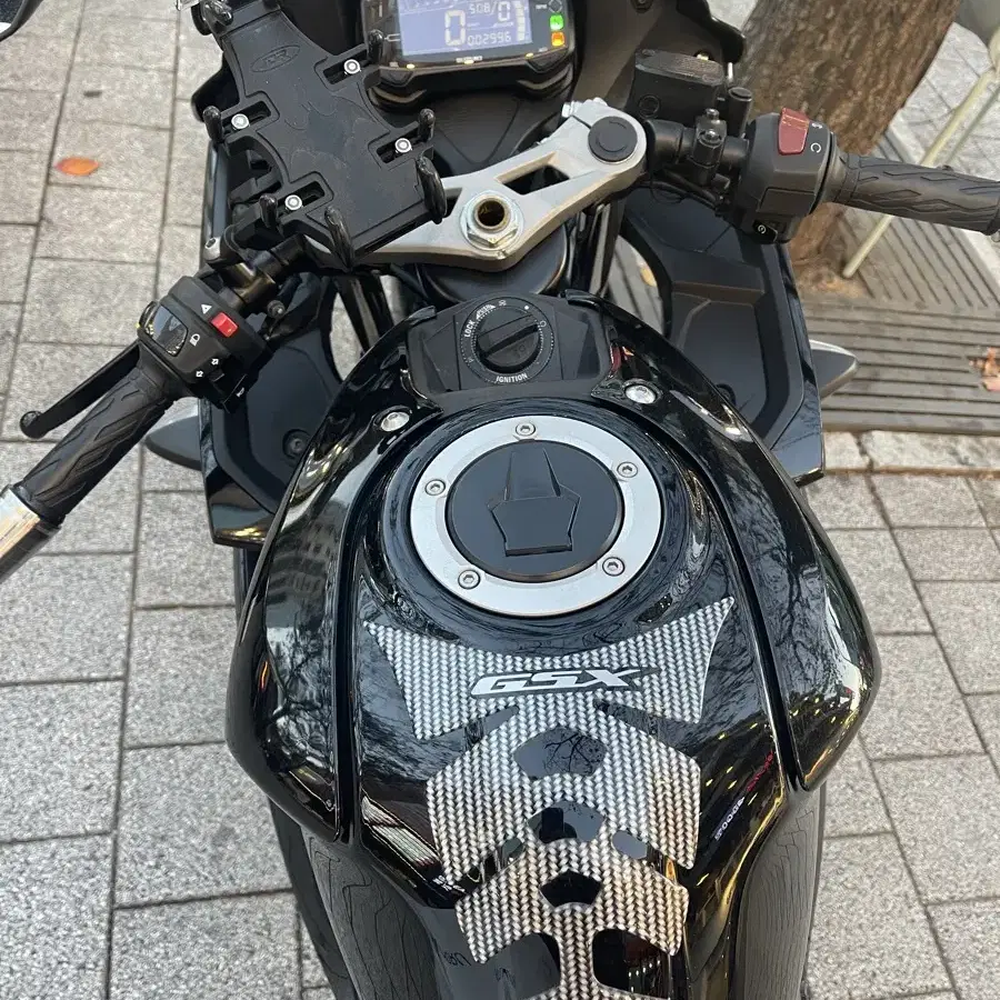 22년식 스즈키 gsx r125 검빨 3200km 신차급