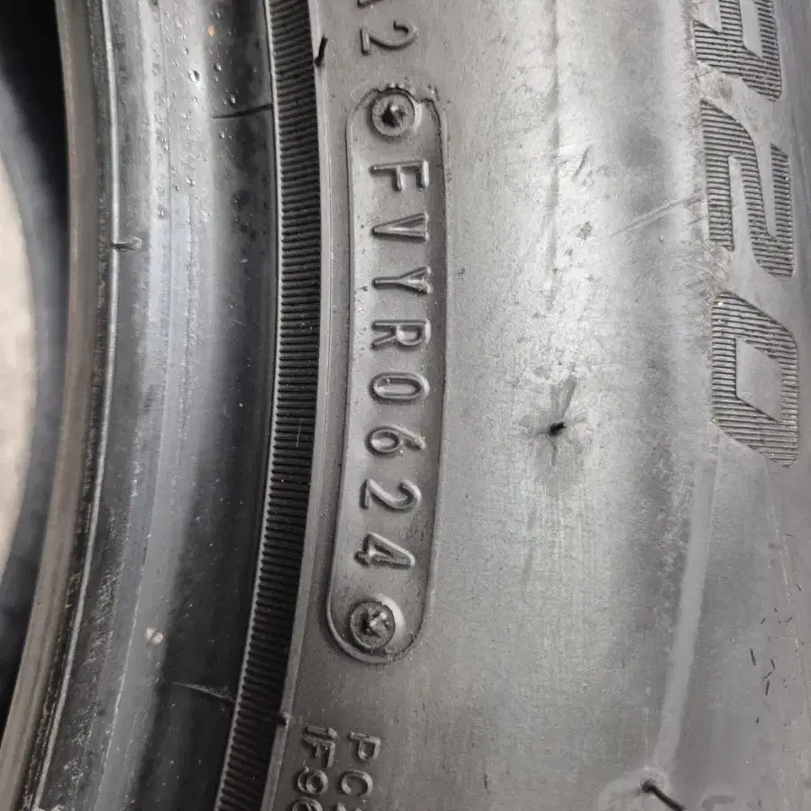 2755020(275/50R20)팔켄중고타이어 FK520중고 한대분 4개