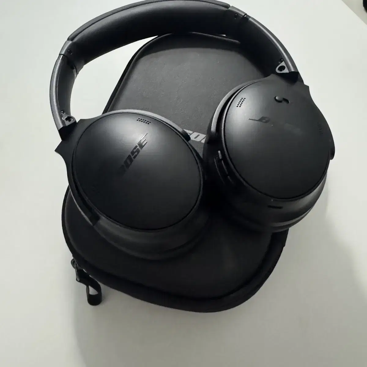 보스 노캔 헤드폰 qc35