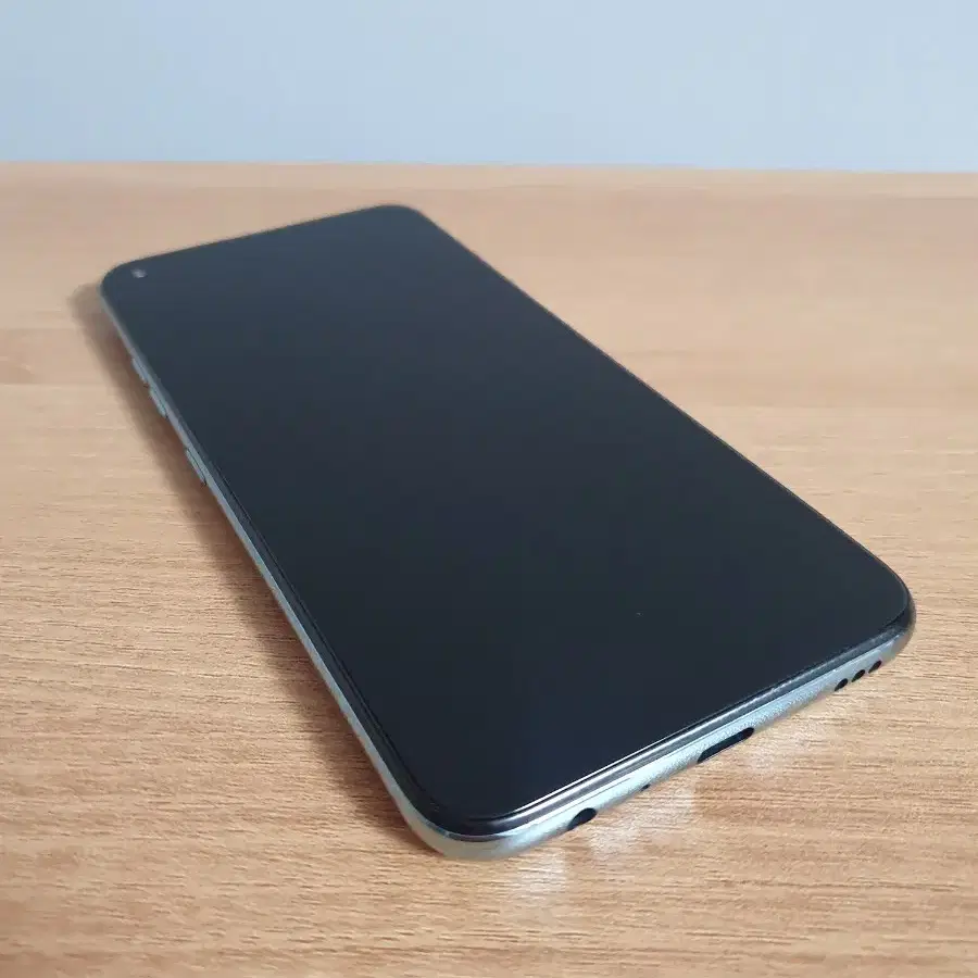 LG Q61