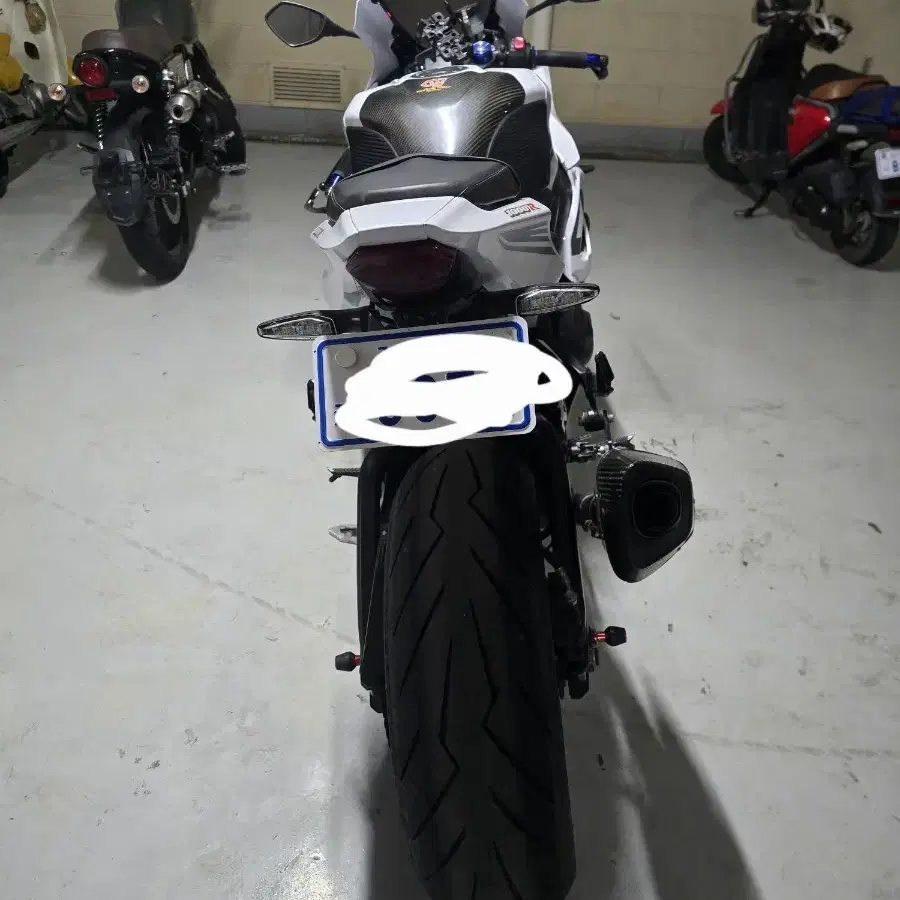 18년식 r1000r