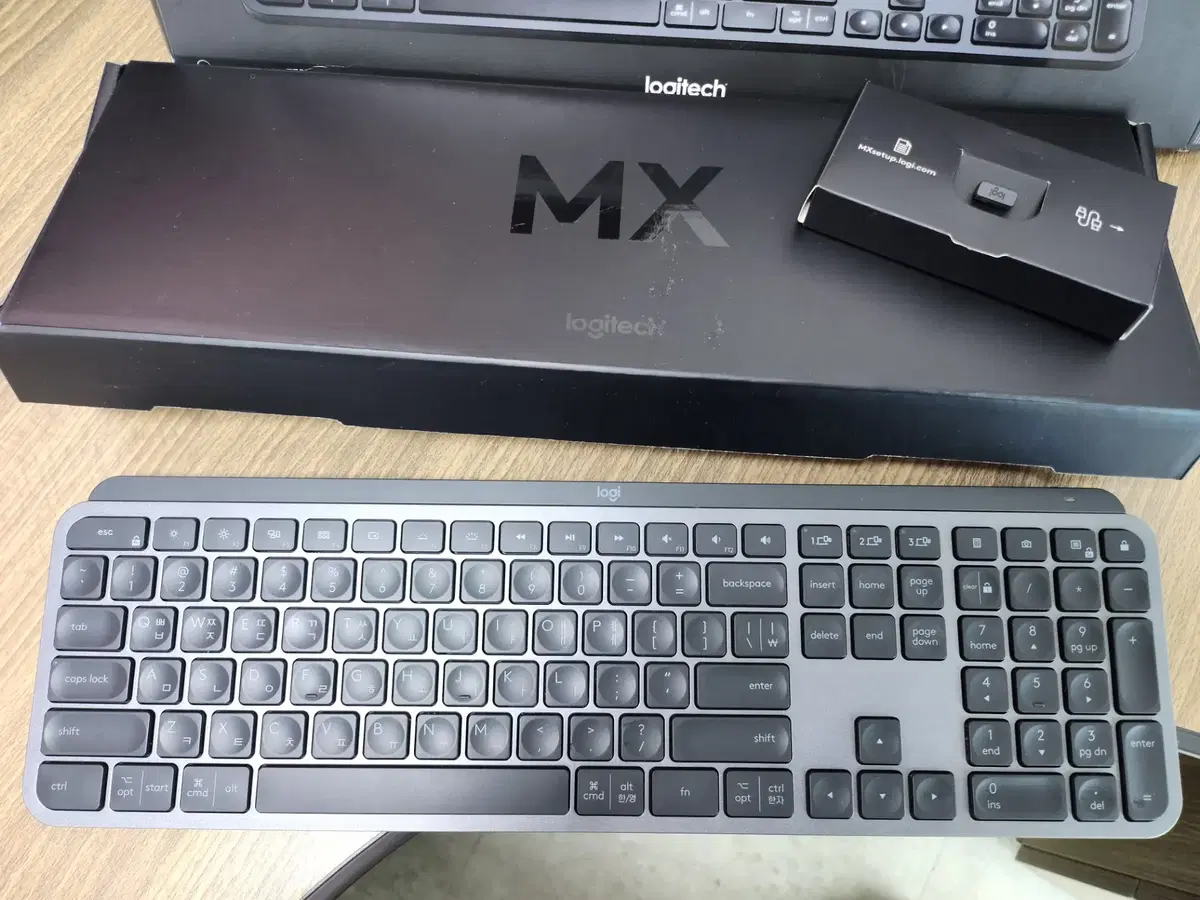 로지텍 MX Keys 판매