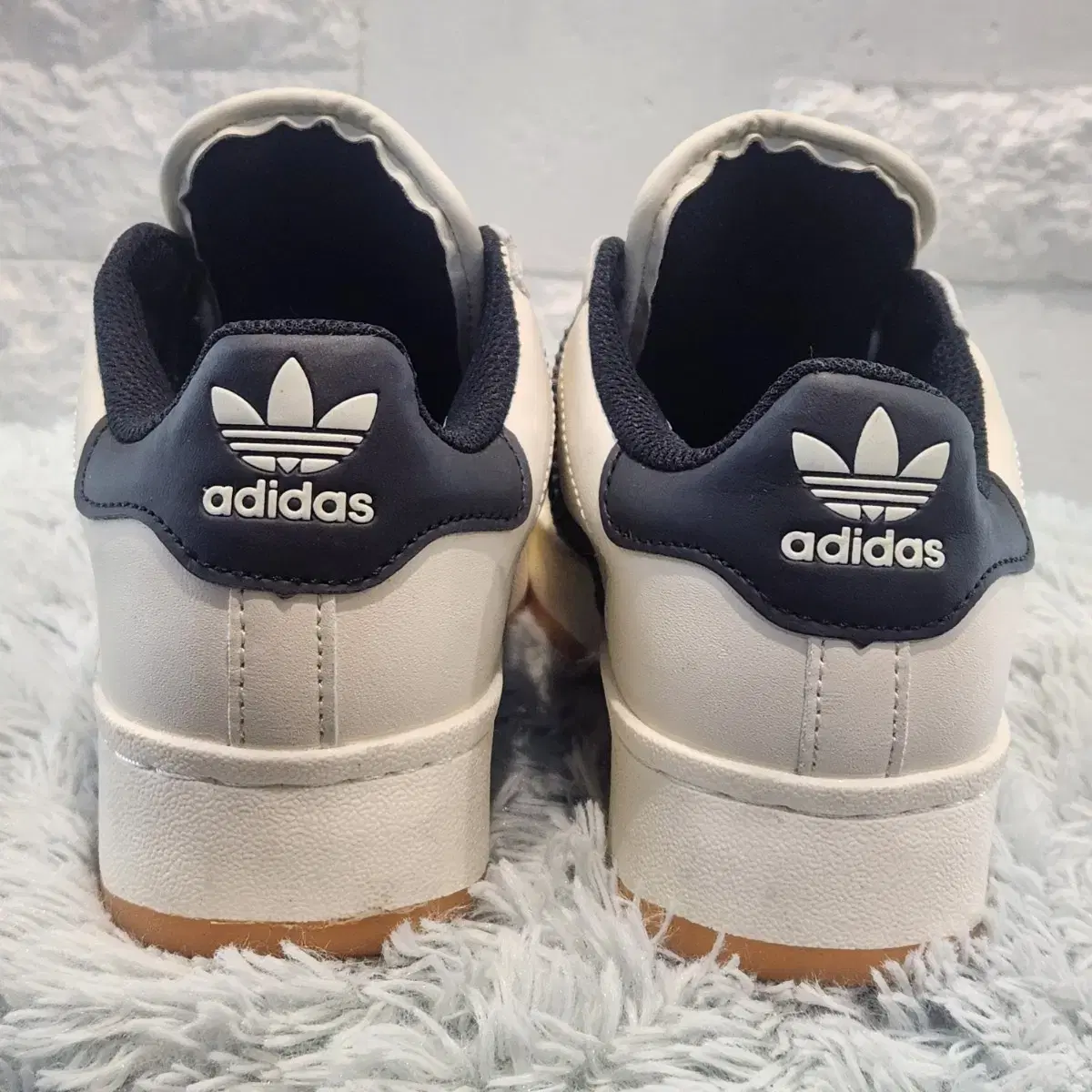 3-19:아다다스adidas Superstar XLG(220)-거의새거