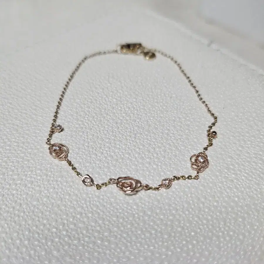 LA POEME Line Rosa 14K 골드 팔찌